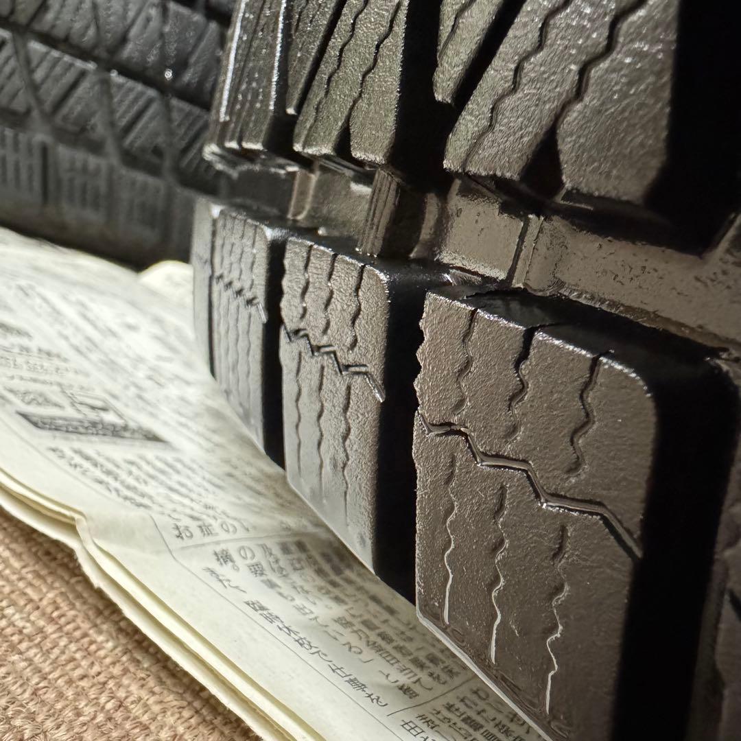 プラド150 純正17インチ BLIZZAK DM-V3 265/65R17