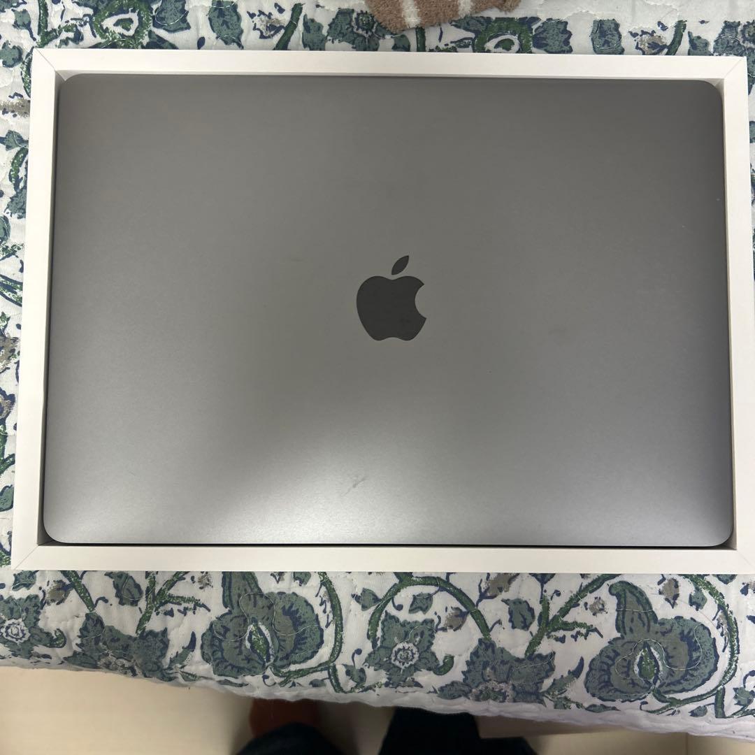 MacBook Pro 2020 M1 1TB 8コア　13インチ返品不可