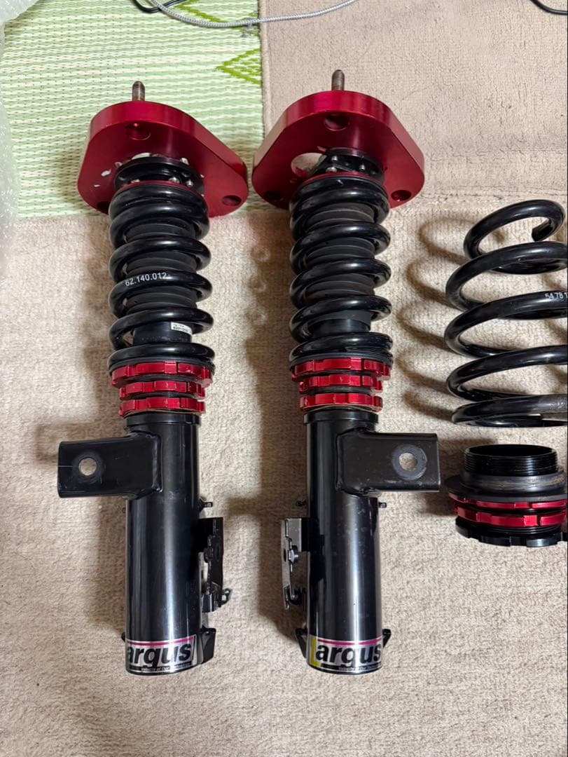 ヴェルファイア・アルファード　車高調　ラルグス