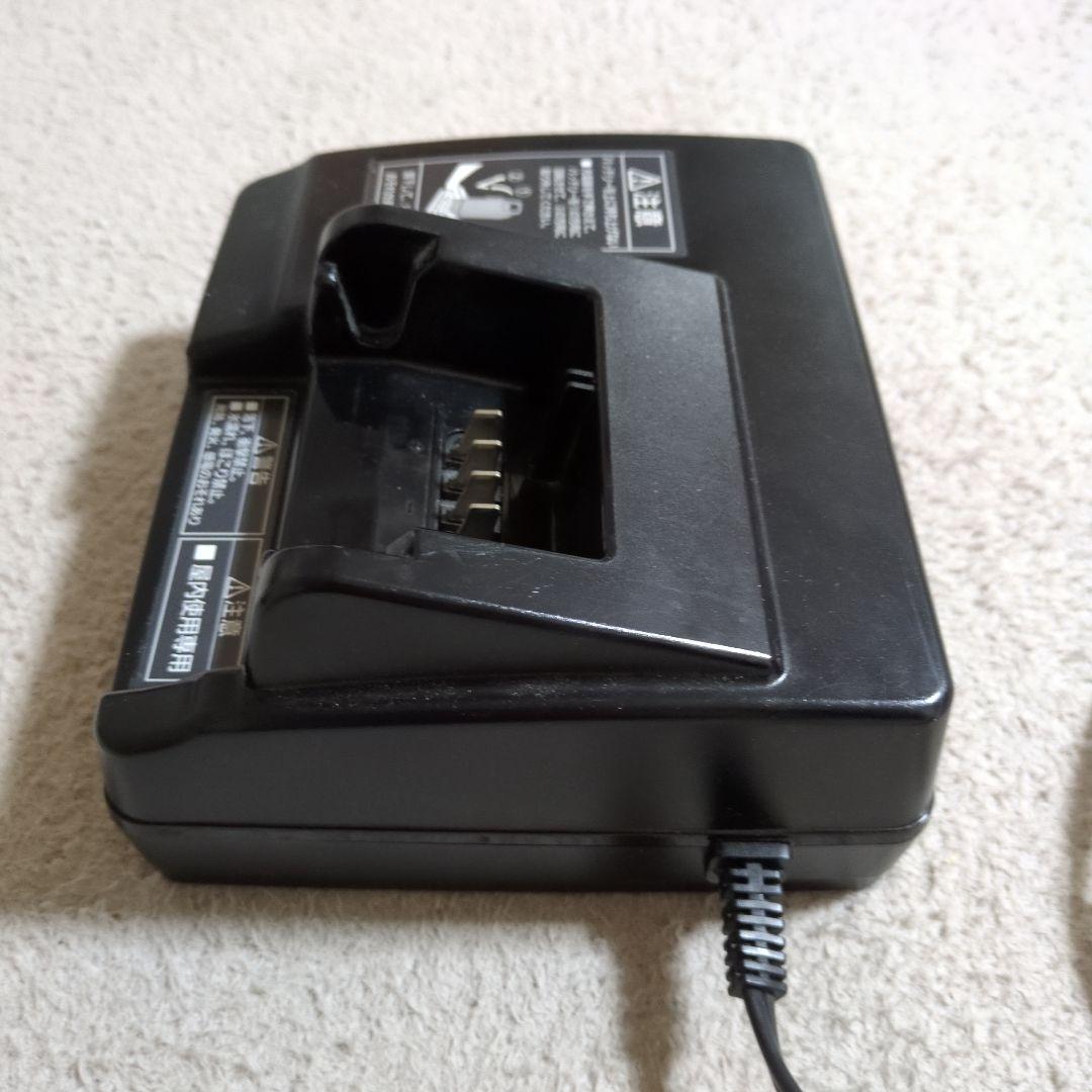 Panasonic バッテリー充電器 NKJ069Z2