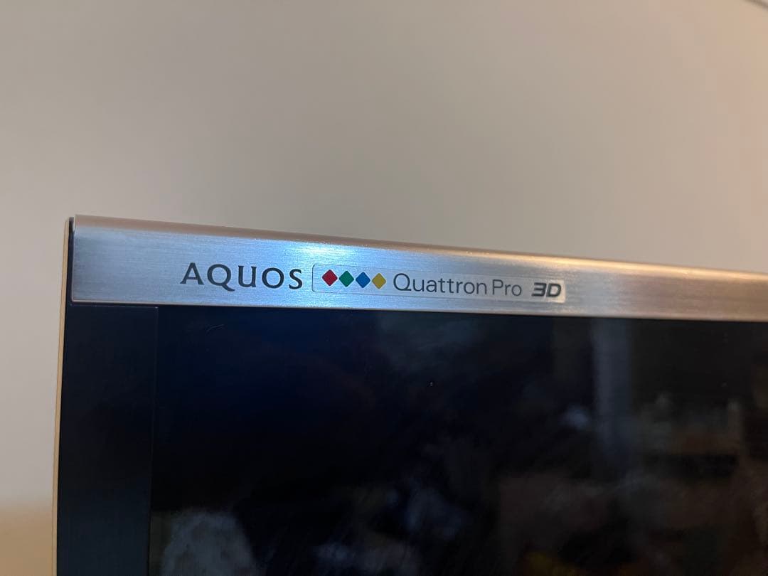 タックン　SHARP AQUOS クアトロンプロ LC-60XL10