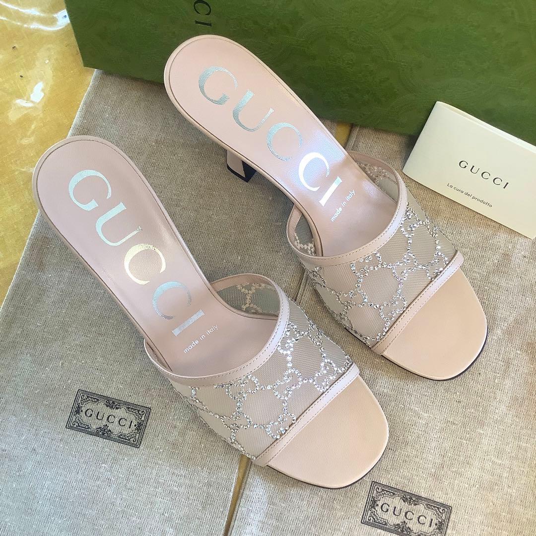 新品! グッチ ダイヤモンドカットクリスタルビジュー GGマーク サンダル24㎝