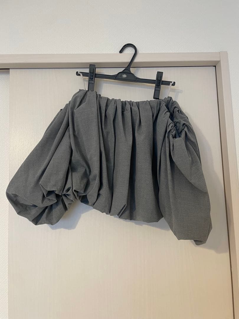 anuans ボリュームバルーントップス