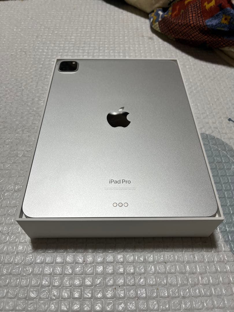 iPad Pro 11インチ（第4世代） 本体 充電器 箱付き