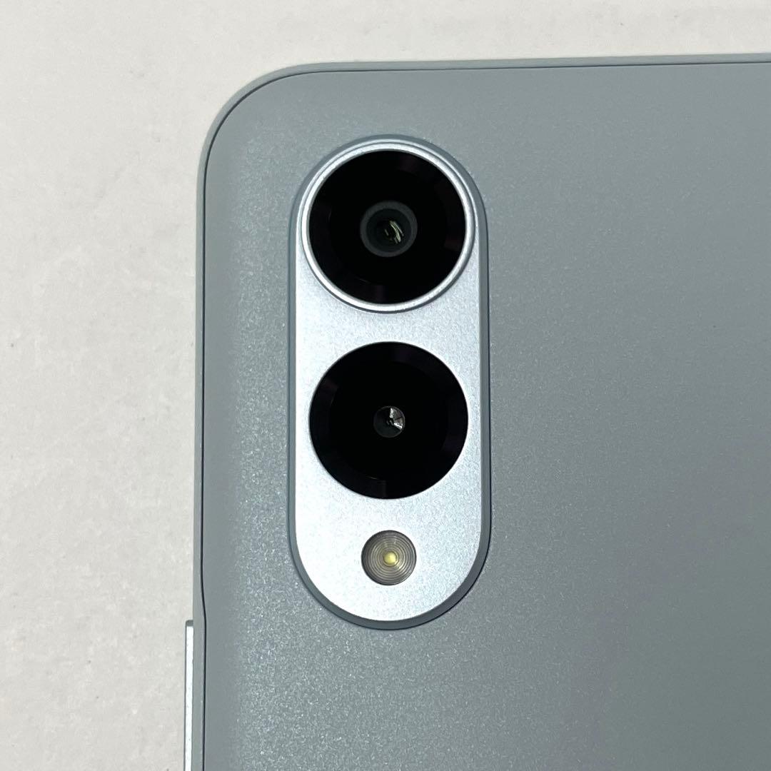 FCNT arrows We2 64GB ライトブルーKDDI