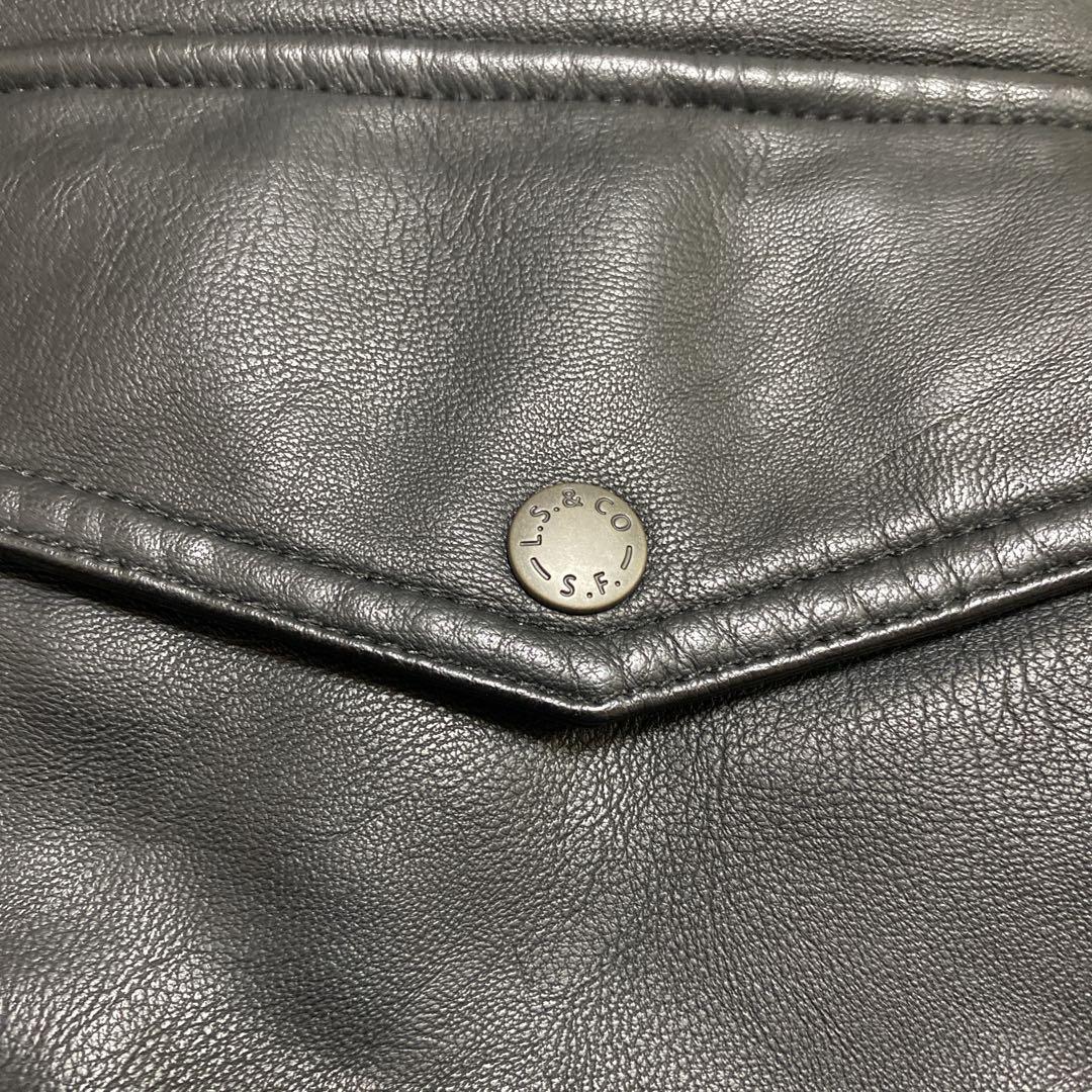 新品 リーバイス A-2 フライトジャケット フェイクレザー Lサイズ 黒