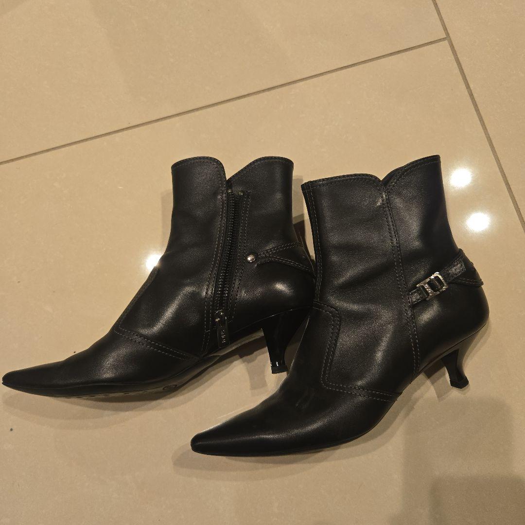 TOD'S　トッズ　ショートブーツ　37.5 　24cm
