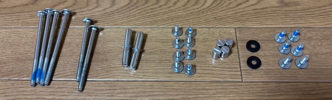 IKEA ポエング　イエロー　イケア