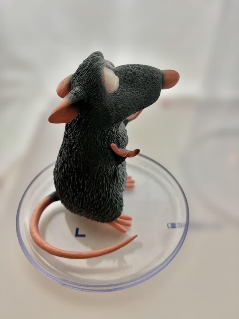 【稀少品】レミーのおいしいレストラン✴︎フィギュア✴︎