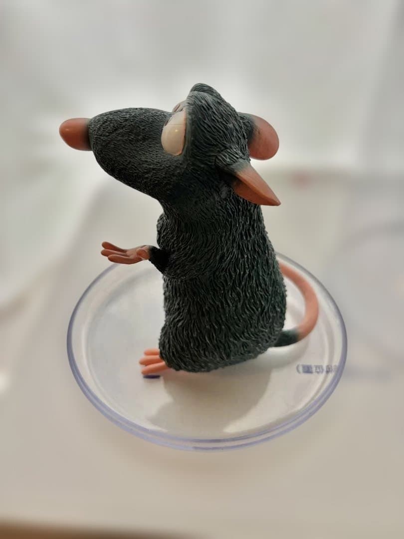 【稀少品】レミーのおいしいレストラン✴︎フィギュア✴︎