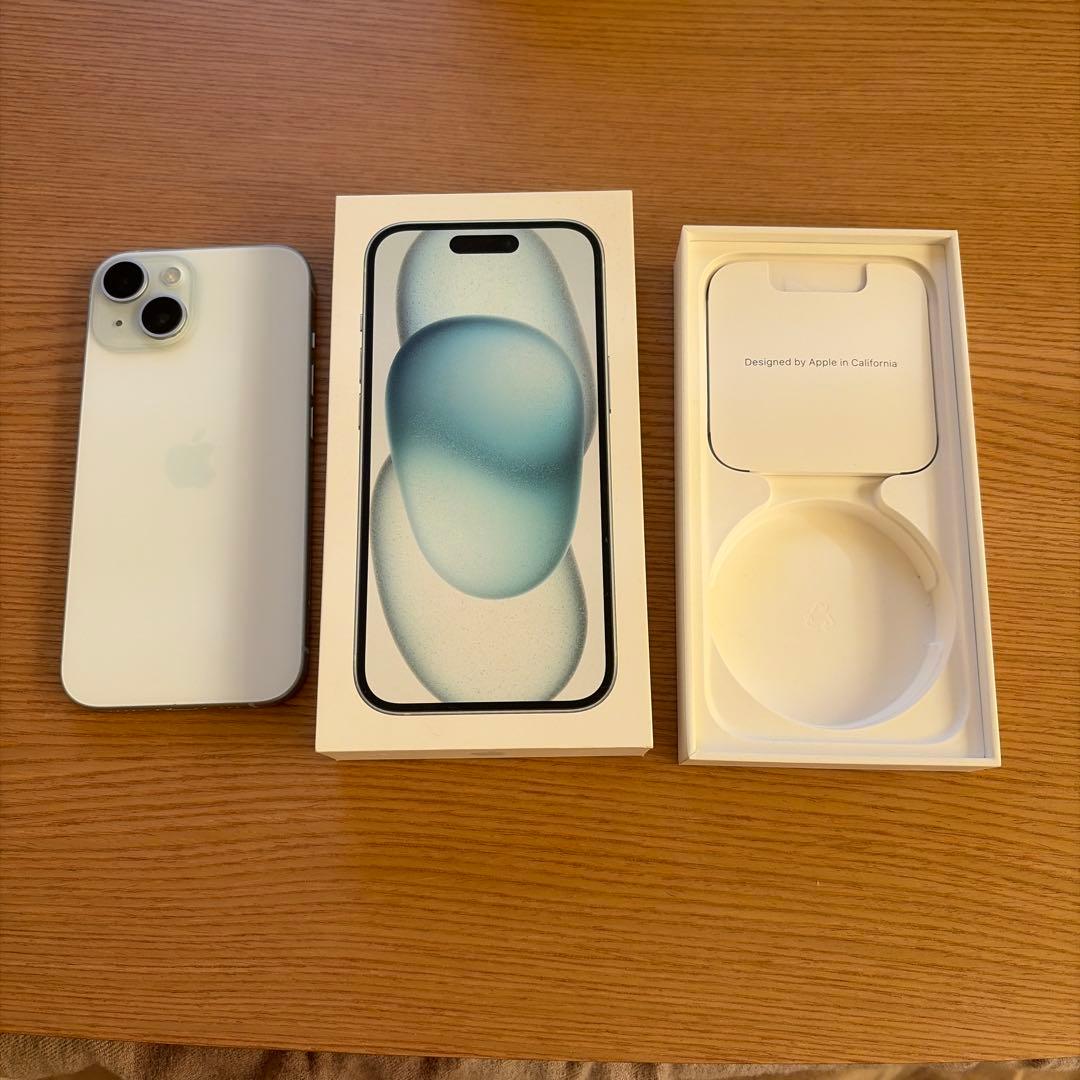 コア　美品Apple iPhone 15 128GB ブルー　SIMフリー