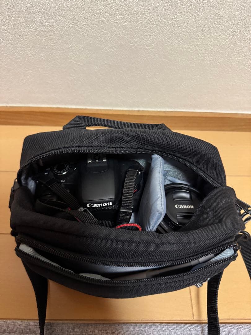 Canon eos kiss x9i レンズ2本セット