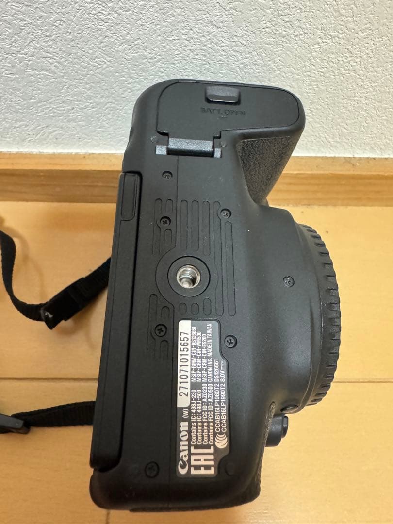 Canon eos kiss x9i レンズ2本セット