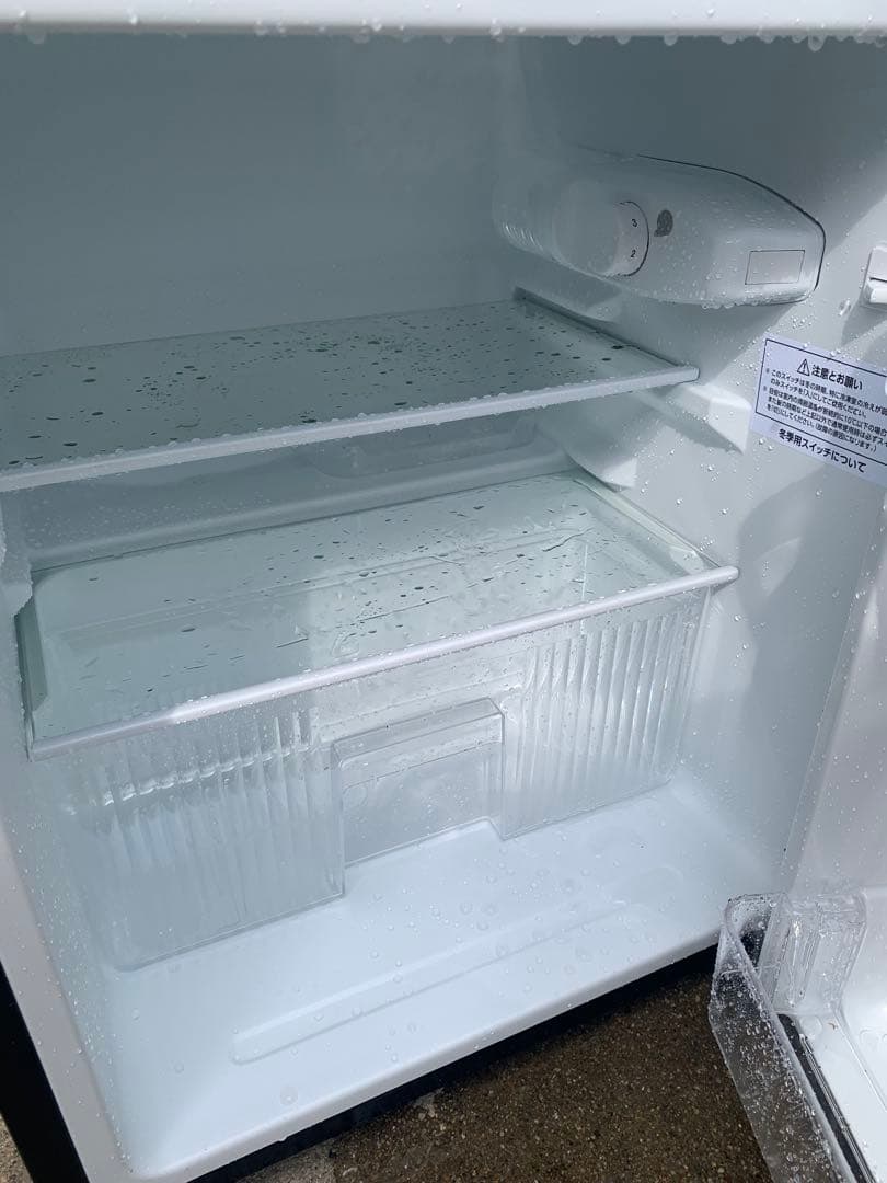 2024年　2ドア冷蔵庫　90L ブラック　comfee