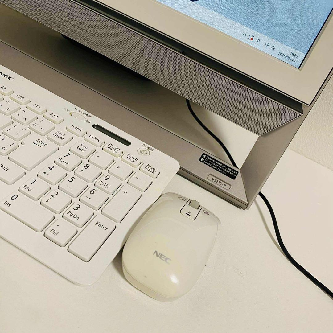 Y746 NECデスクトップSSD高速Windows11オフィス2024付き