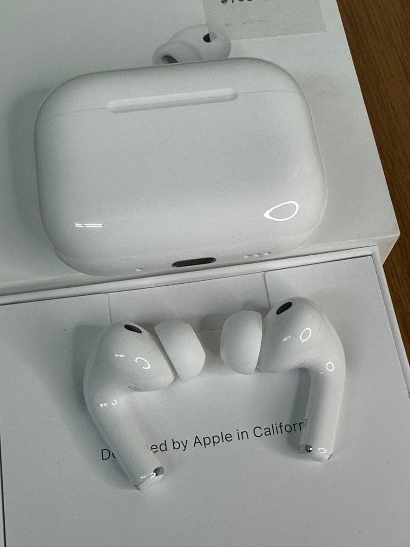【ほぼ未使用】AirPods Pro 3 MFHP4J/A F33CY