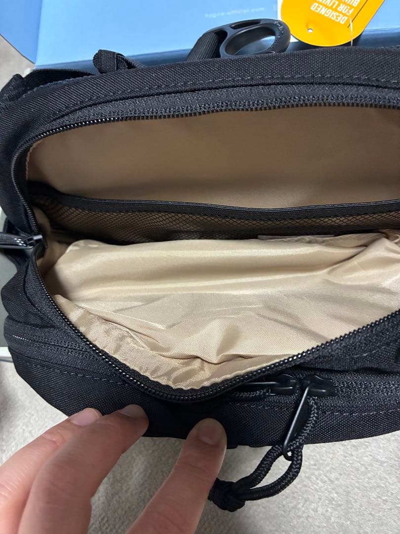 りんご　ハグー ヒップシート