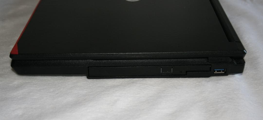 富士通 A576/P i5-6300U SSD256GB オフィス365