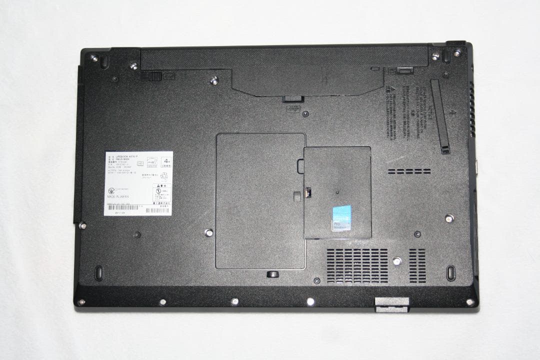 富士通 A576/P i5-6300U SSD256GB オフィス365