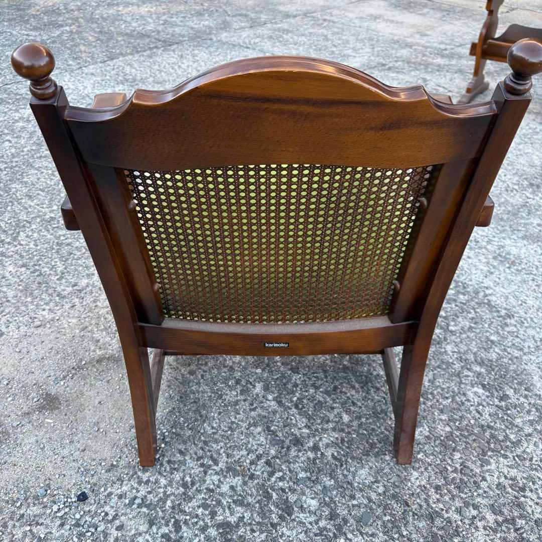 寺222 オールド カリモク ラタンチェア モケットグリーン ①