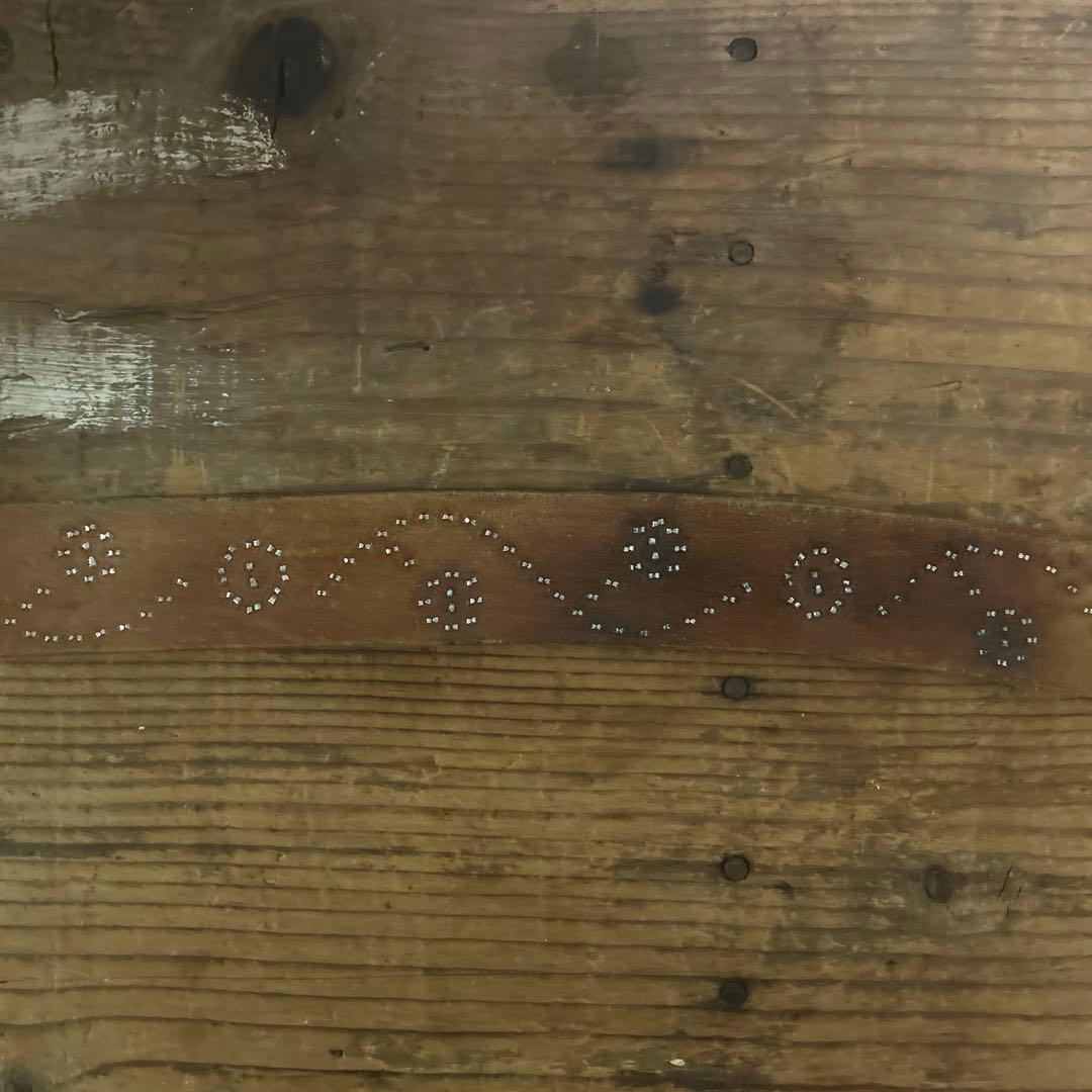 34inc HTC フラワーシルバースタッズ. ホワイト