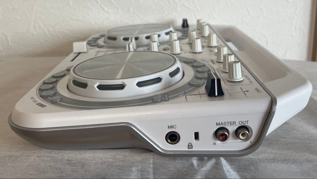 ⑧パイオニア Pioneer DDJ-WEGO2-W DJコントローラー