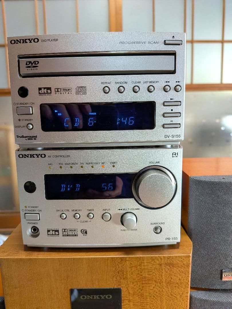 ONKYO 5.1CHホームシアターシステム　AVコントローラ、DVDプレーヤー