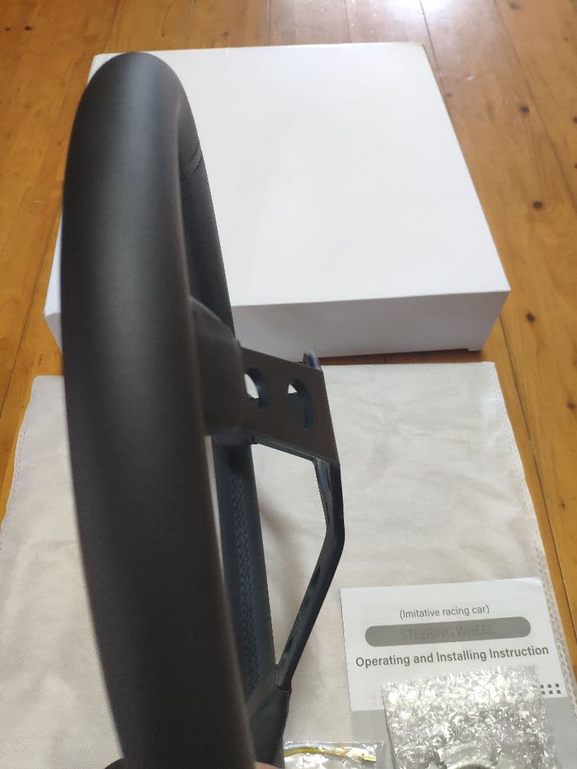 新品未使用・MOMO スタイル ブラックエディション Not Authentic