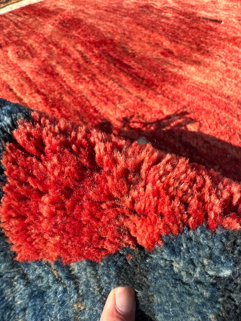 本物イラン手織りギャベ210×125cm 大判赤 ペルシャ絨毯 遊牧民 ラグ