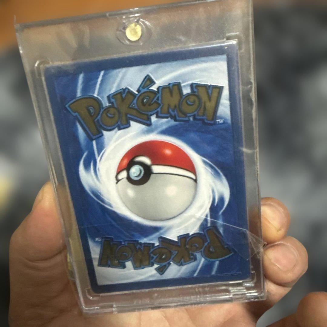 ピカチュウ　25th リザードン 25th メタルカード