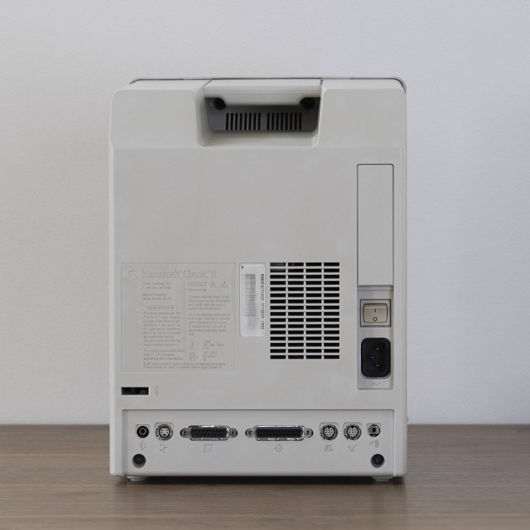 Apple Macintosh Classic II 動作美品 ＋ 角マウス