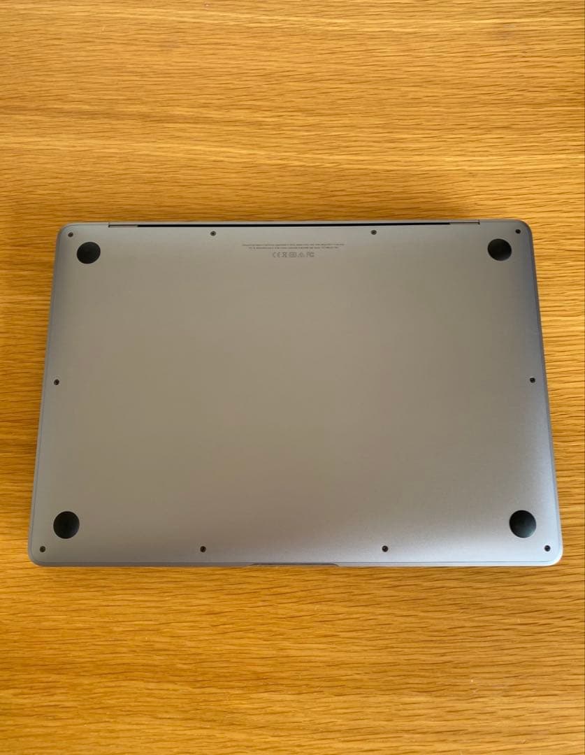 MacBook Air 2020 美品　MacBook本体　充電器付