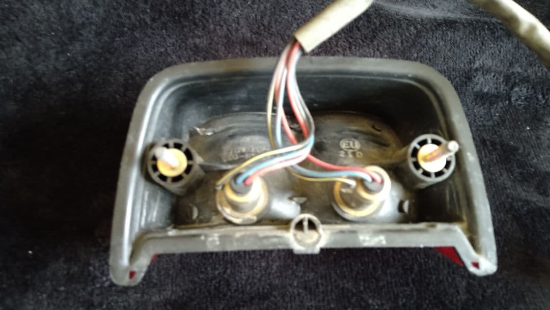 ゼファー400　純正　テールランプ　ユニット