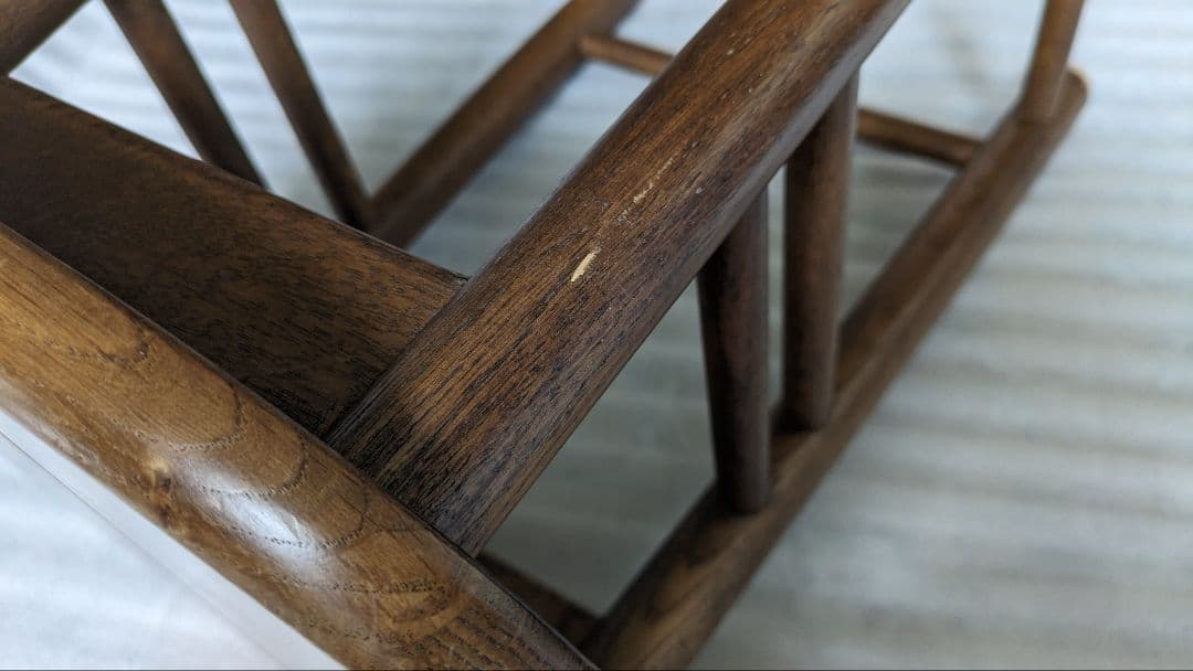 カリモク　丸椅子　木製スツール　腰掛け