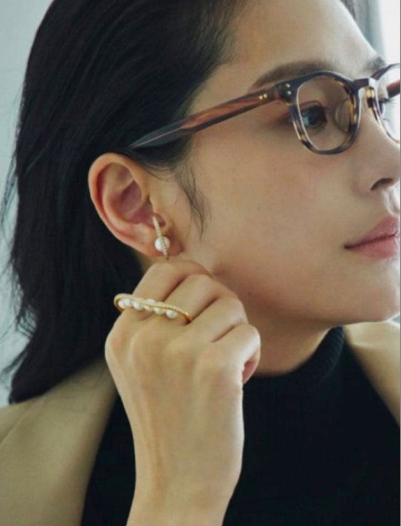 ビジューラインパールフィンガーリング　ゴールド