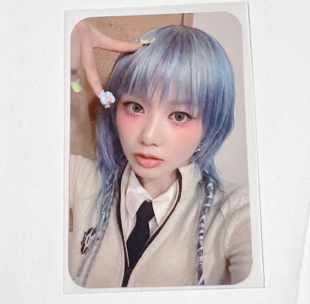 ヒナタ　XG WOKE UP FLNK 特典　トレカ　ラキドロ