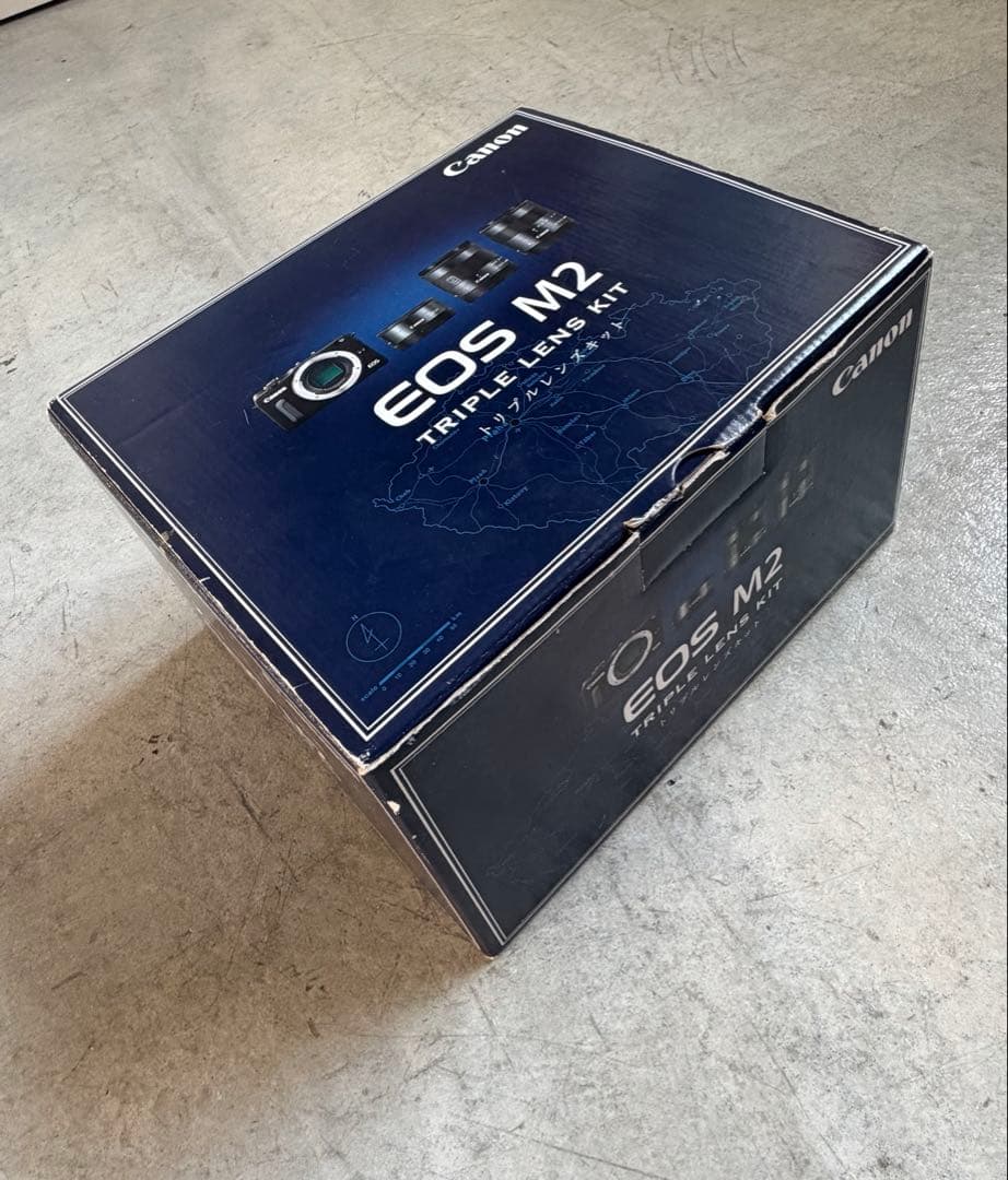 【値下げ】Canon EOS M2 トリプルレンズキット