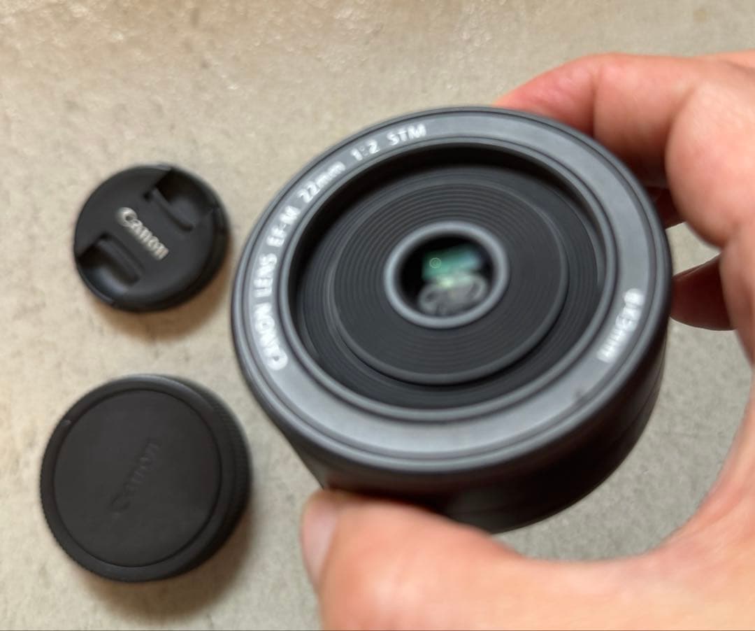 【値下げ】Canon EOS M2 トリプルレンズキット