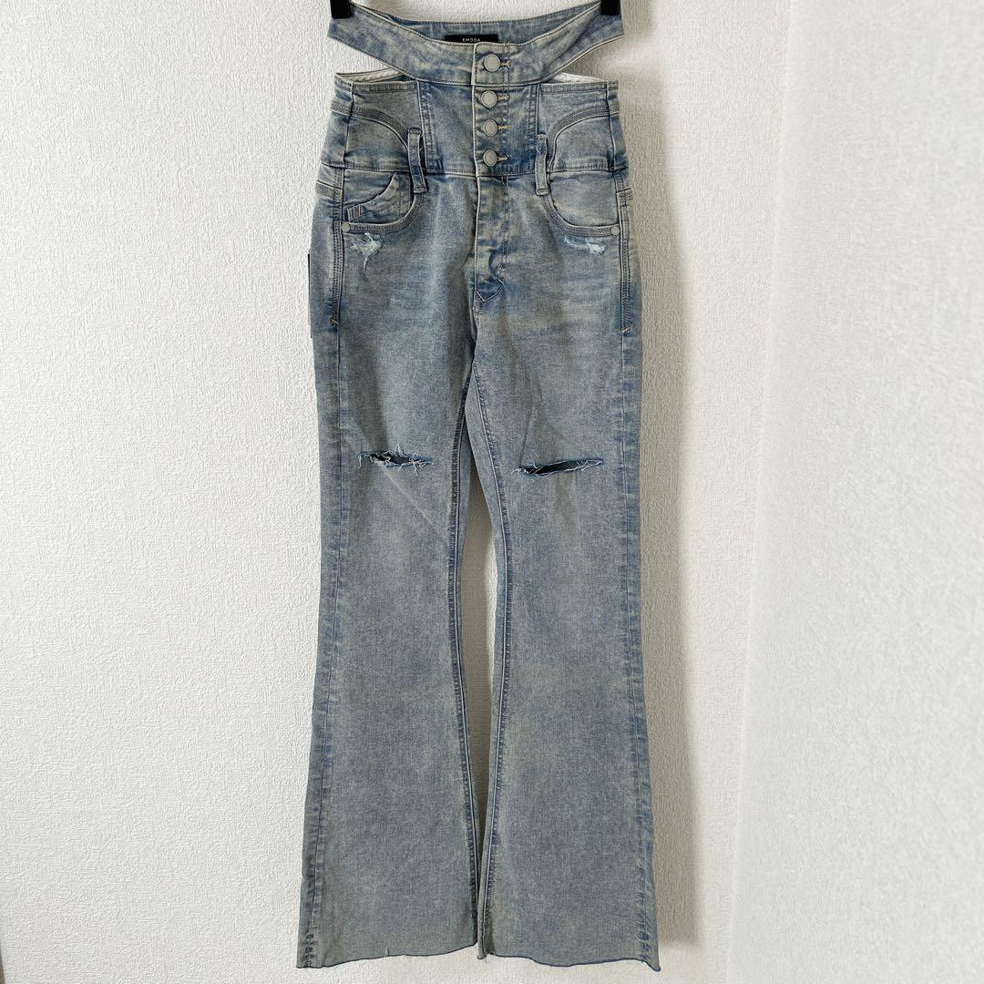 新品 タグ付き EMODA サイドオープンハイウエストフレアジーンズ