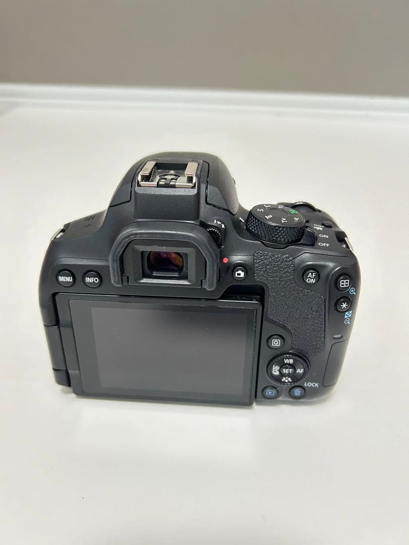 Canon EOS kiss X10iダブルズームキット