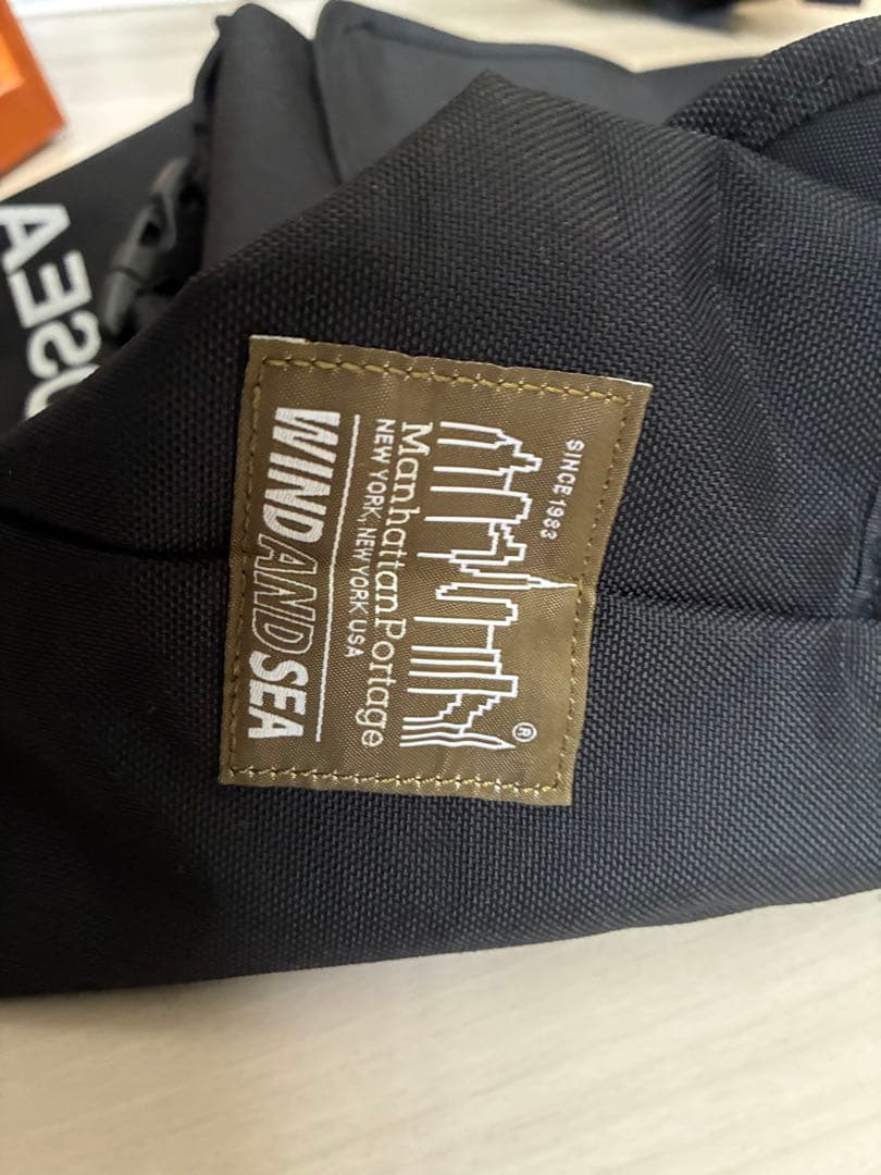 Manhattan Portage WIND AND SEAメッセンジャーバッグ
