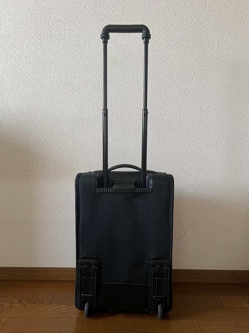 TUMI軽量スーツケース★機内持込★キャリーカート