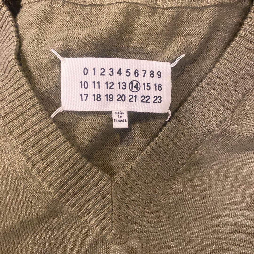 マルタンマルジェラ　Ｖネックニット