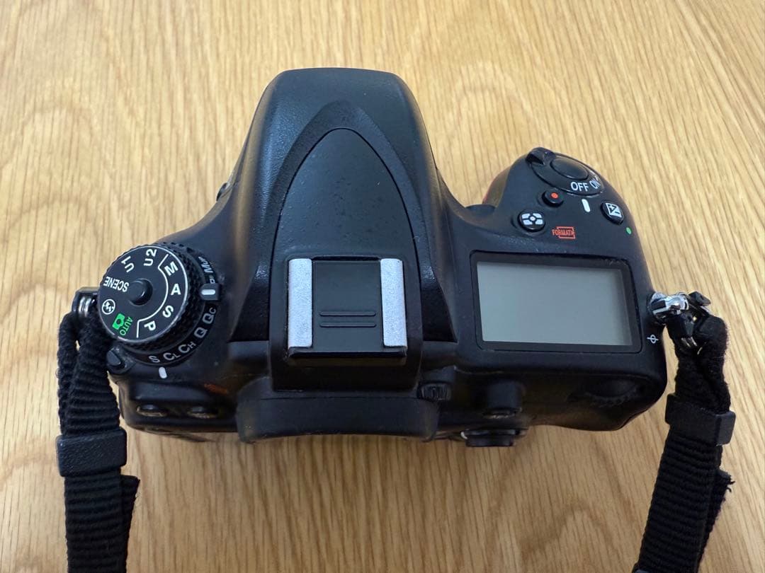 Nikon D610 フルサイズデジタル一眼レフカメラ 本体+充電器