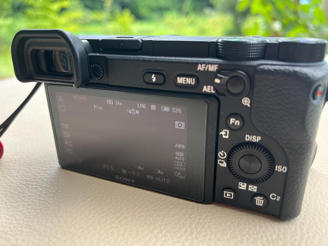 sony α6400　レンズキット　おまけ付き