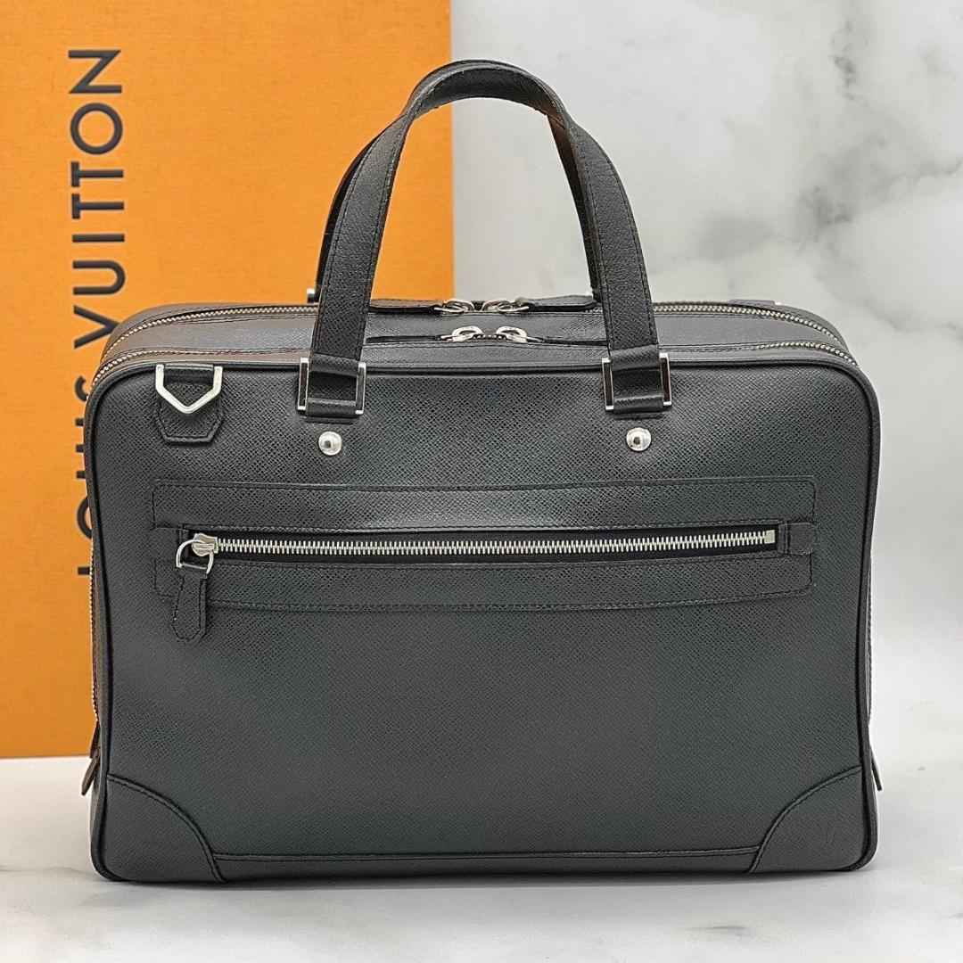 ルイヴィトン アレクサンダー タイガ ダークグレー ビジネス 斜め掛け シルバー