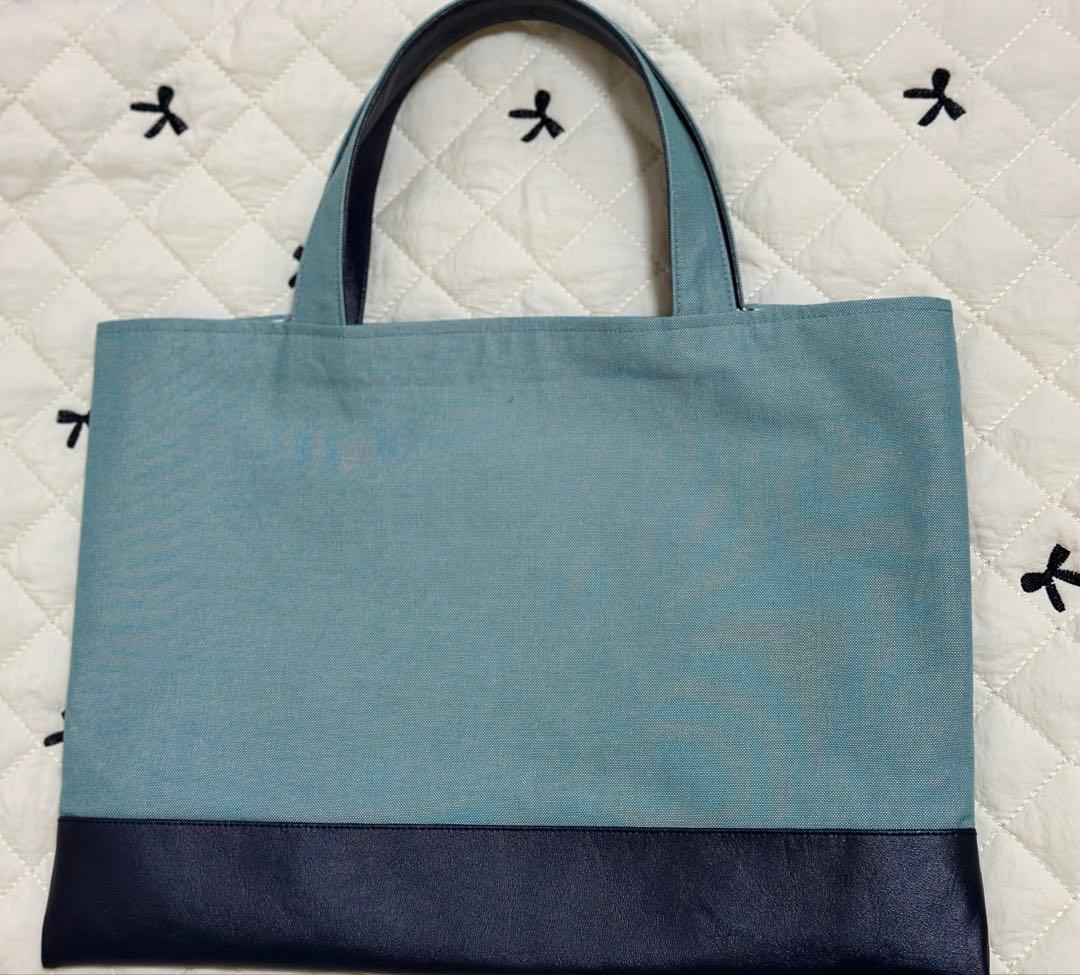 familiar 2025 春のファミリアショー　ブック入れ