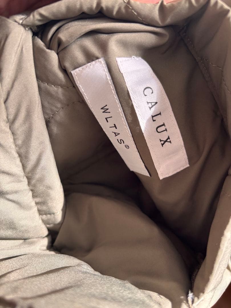 ちえみ　1度のみ使用　キャラクス　CALUX キルティングダウンジャケット