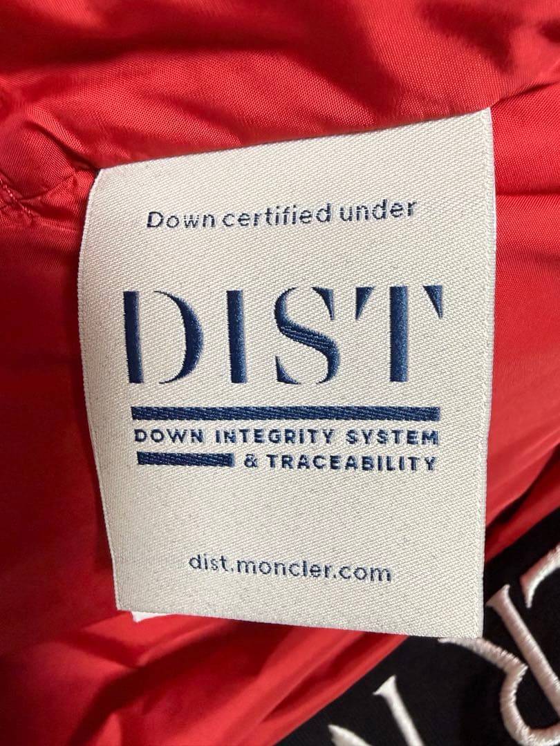 ウサギポトスセール中 【正規品・付属品完備】MONCLER