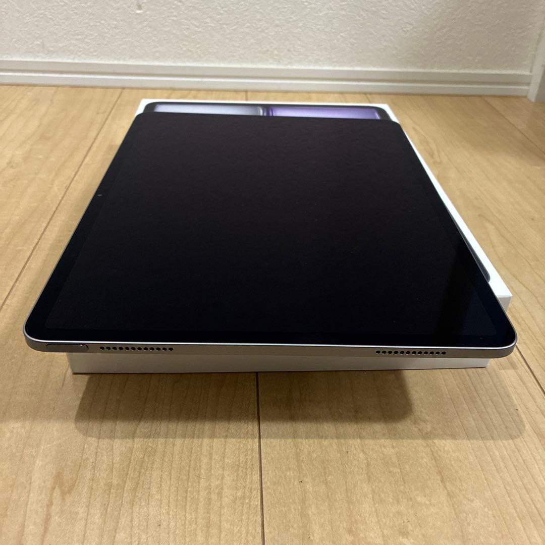 バッテリー100% iPad Air 13インチ Wi-Fi MV273J/A